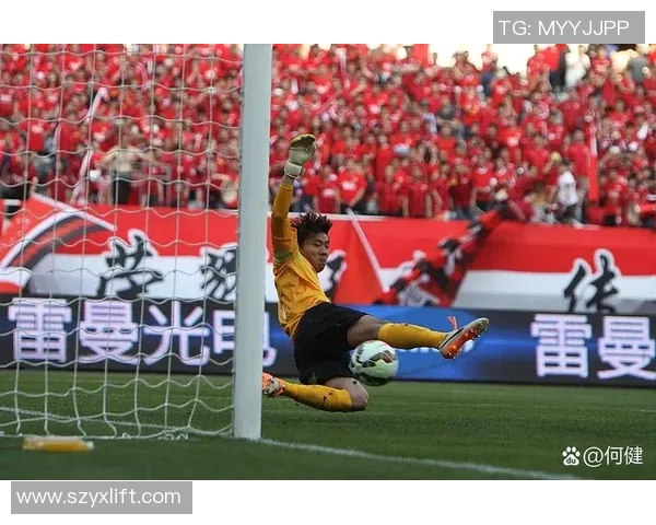 国足球星深度采访:从绿茵场上的拼搏到生活中的挑战与成长